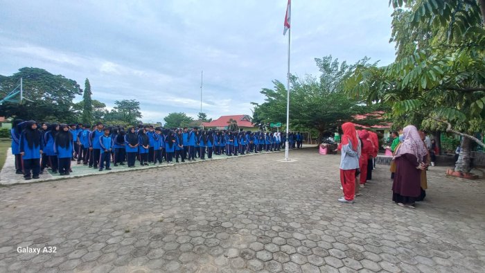 Lomba Senam Buka Meriah Pensi Hari Pertama MAN 2 Bungo