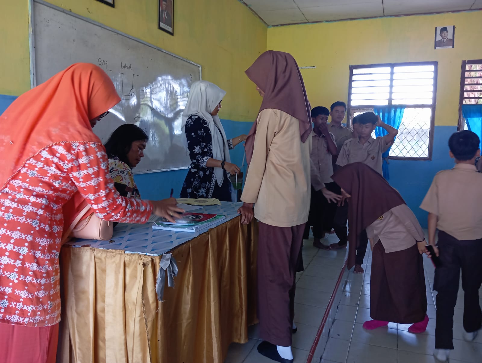 Puskesmas Muara Bungo II Gelar Skrining Kesehatan untuk Siswa Kelas X MAN 2 Bungo