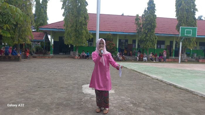 Puisi Anak Negeri untuk Pahlawan Tanpa Tanda Jasa: Persembahan Siswa MAN 2 Bungo di Hari Guru ke-80