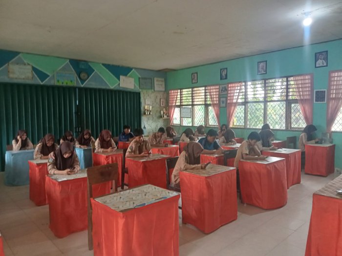 MAN 2 Bungo Sukses Laksanakan Hari Terakhir Asesmen Sumatif Akhir Semester Ganjil 2025