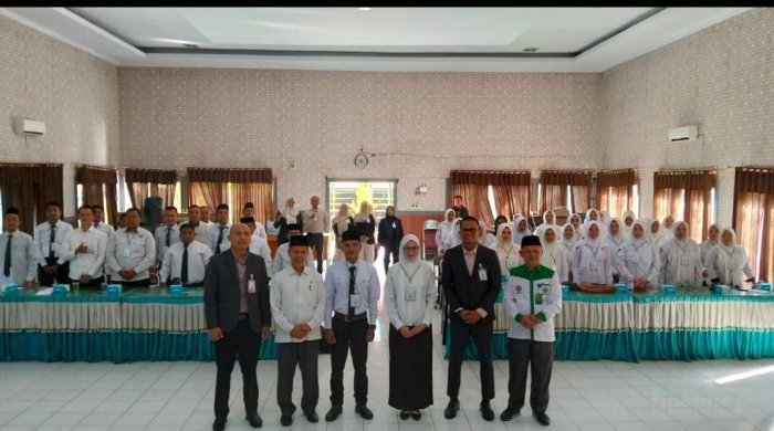 Tingkatkan Kualitas Layanan Pendidikan, Ibu Selpi Dwi Mulyani Ikuti Pelatihan Budaya Pelayanan
