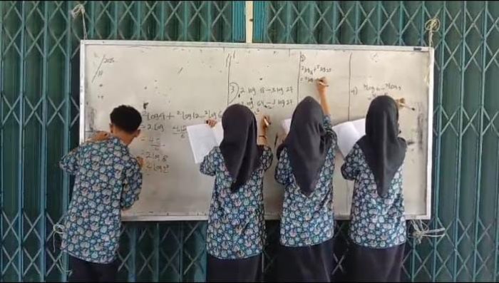 Siswa Antusias Ikuti Pembahasan Soal TKA Materi Logaritma di MAN 2 Bungo