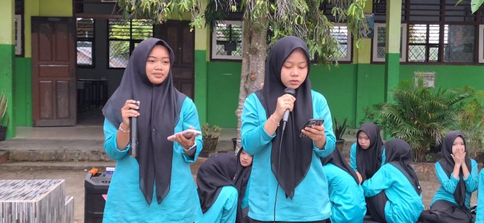 Semangat Baru Siswa Kelas XII MAN 2 Bungo Tampil Memimpin Kegiatan Pengembangan Diri