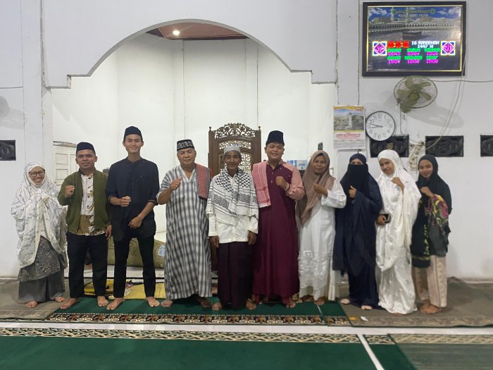 Syafari Ramadhan Hari Ketiga MAN 2 Bungo di Masjid Dusun Simpang Tebat, Tausiah oleh M. Syahrial Al Kobir