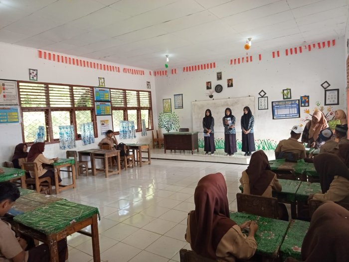 MAN 2 Bungo Sosialisasikan PMBM di SMP 3 Jujuhan Aur Gading, Perkenalkan Peluang Pendidikan Lanjutan