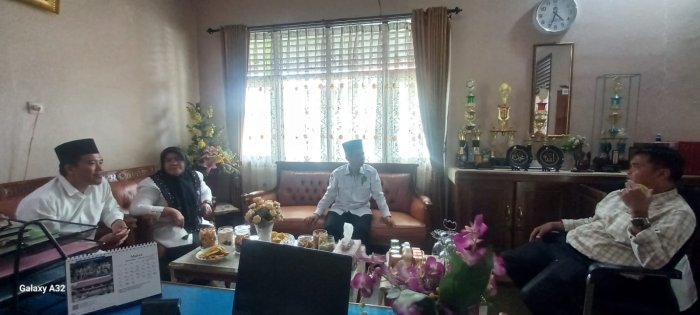 Kepala Kantor Kemenag Bungo Lakukan Sidak ke MAN 2 Bungo, Pastikan Disiplin dan Kualitas Layanan