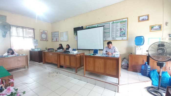 Rapat Koordinasi Kepala Madrasah Dengan Seluruh Tenaga Pendidik MAN 2 Bungo