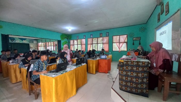 Sesi Pertama Tes Kemampuan Akademik (TKA) 2025 di MAN 2 Bungo Berjalan Lancar dan Penuh Antusiasme