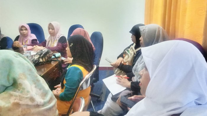 Guru MAN 2 Bungo Ikuti Rapat DWP di Kantor Kemenag Kabupaten Bungo