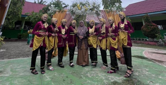 Kelas XI A Raih Juara 1 Lomba Tari Kreasi pada Porseka MAN 2 Bungo 2025