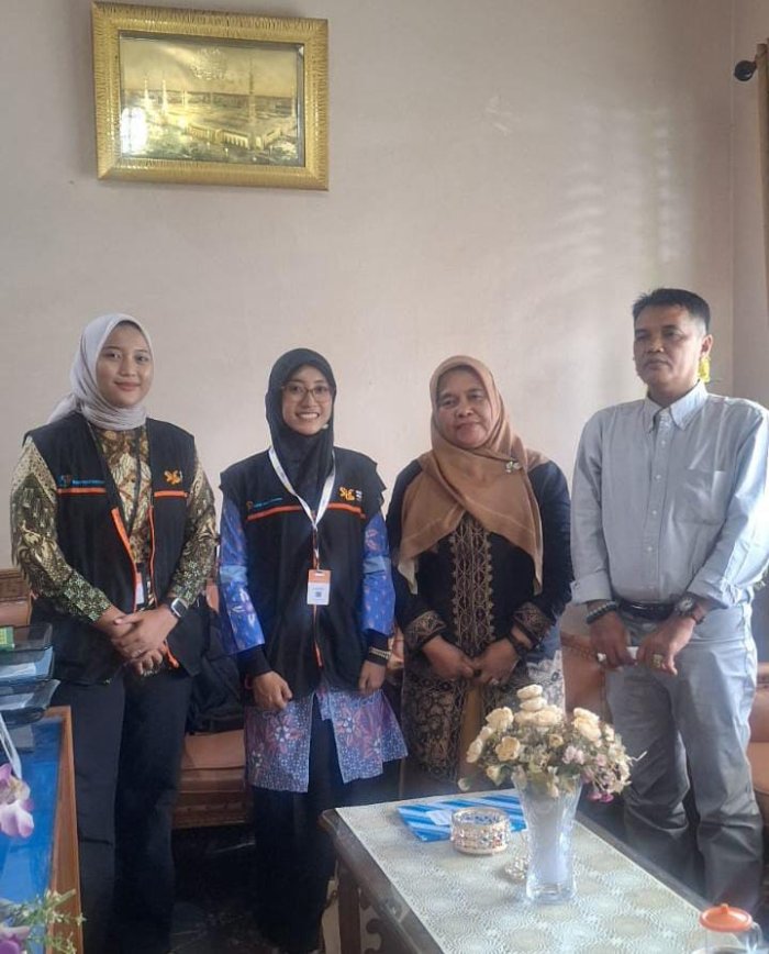 Petugas Sensus Ekonomi Sambangi MAN 2 Bungo, Disambut Hangat Pimpinan Madrasah