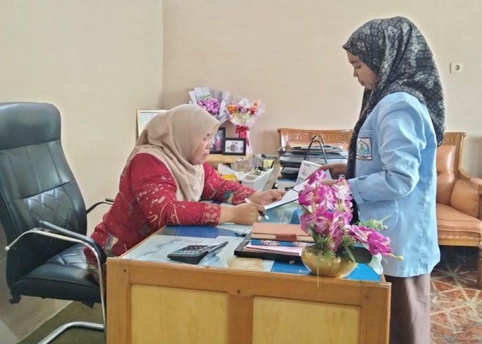 Mahasiswa IAI Yasni Muara Bungo Lakukan Riset di MAN 2 Bungo, Disambut Hangat Kepala Madrasah