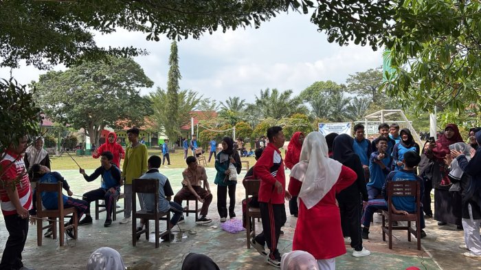 Semarak HUT ke-81 RI, MAN 2 Bungo Bersama PPLK IAI Yasni Muara Bungo Gelar Beragam Lomba Antar Kelas